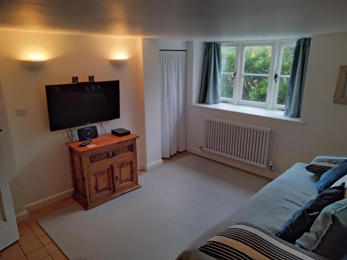 Greystone Cottage - Sea Views, Short Stroll To A Beautiful Sandy Beach Brook  Exterior foto